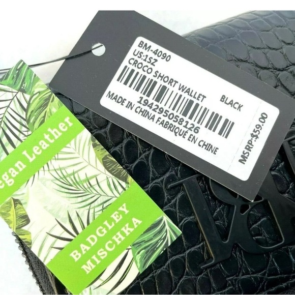 NWOT Badgley Mischka Croc Black Colored Wallet - Picture 9 of 15